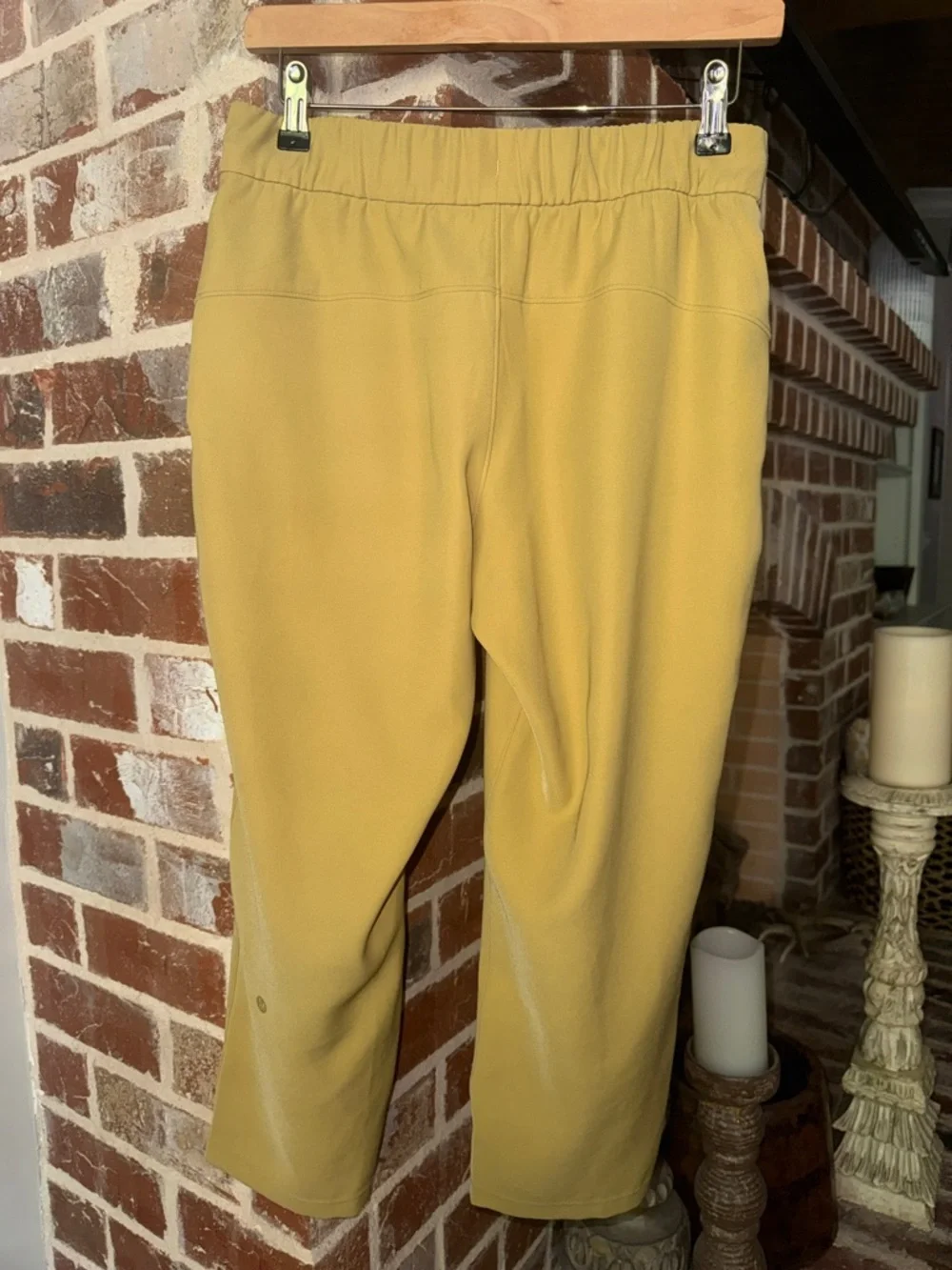 Lululemon Cropped Pants - Picture 3 of 7